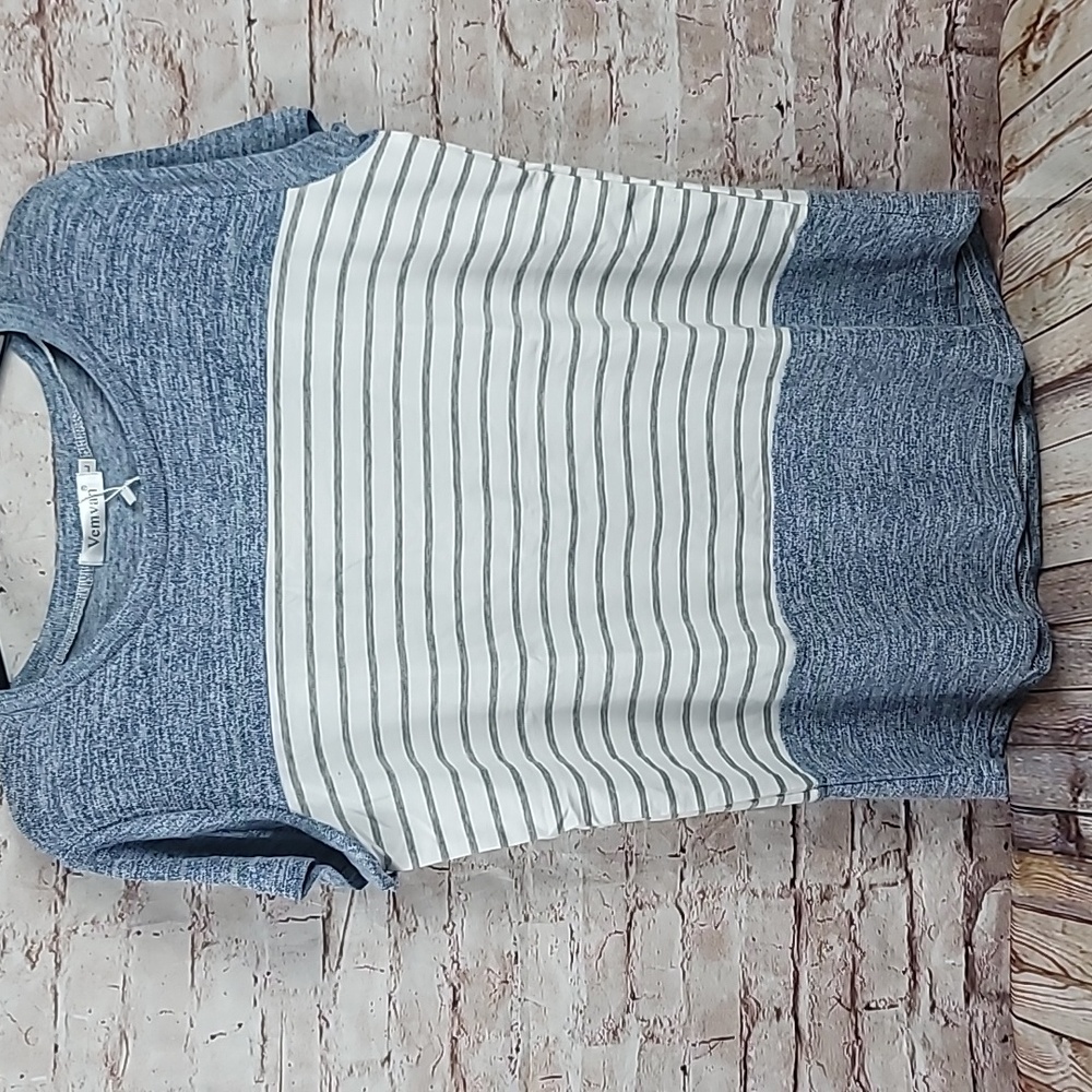 Vemvan tee shirt large new nwt
